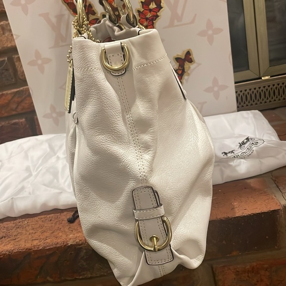 Coach Leather Madison Carryall - Picture 9 of 16